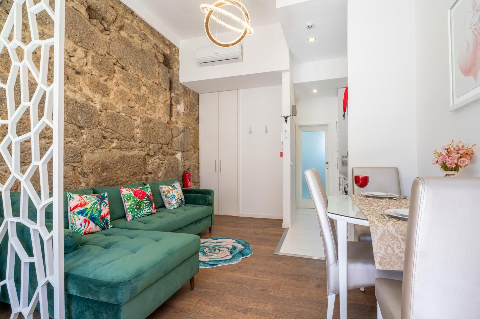 Central Cozy Stay 2 Ac Near Metro Porto Exterior photo